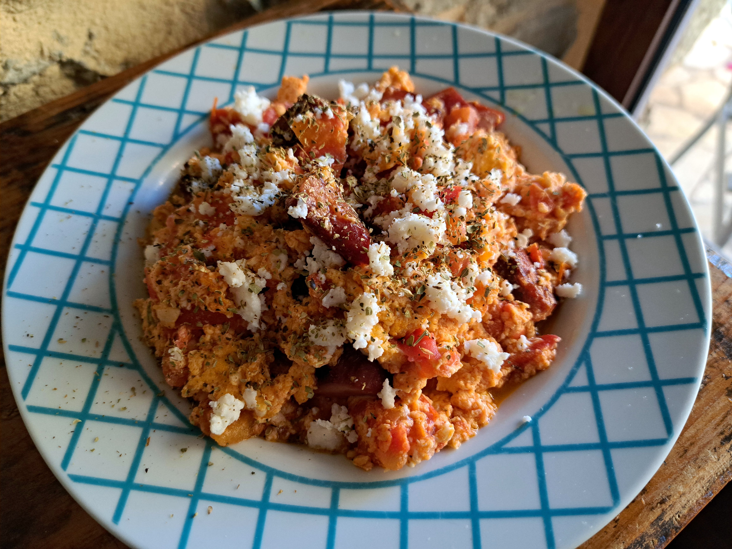 Strapatsada greca (uova al pomodoro)